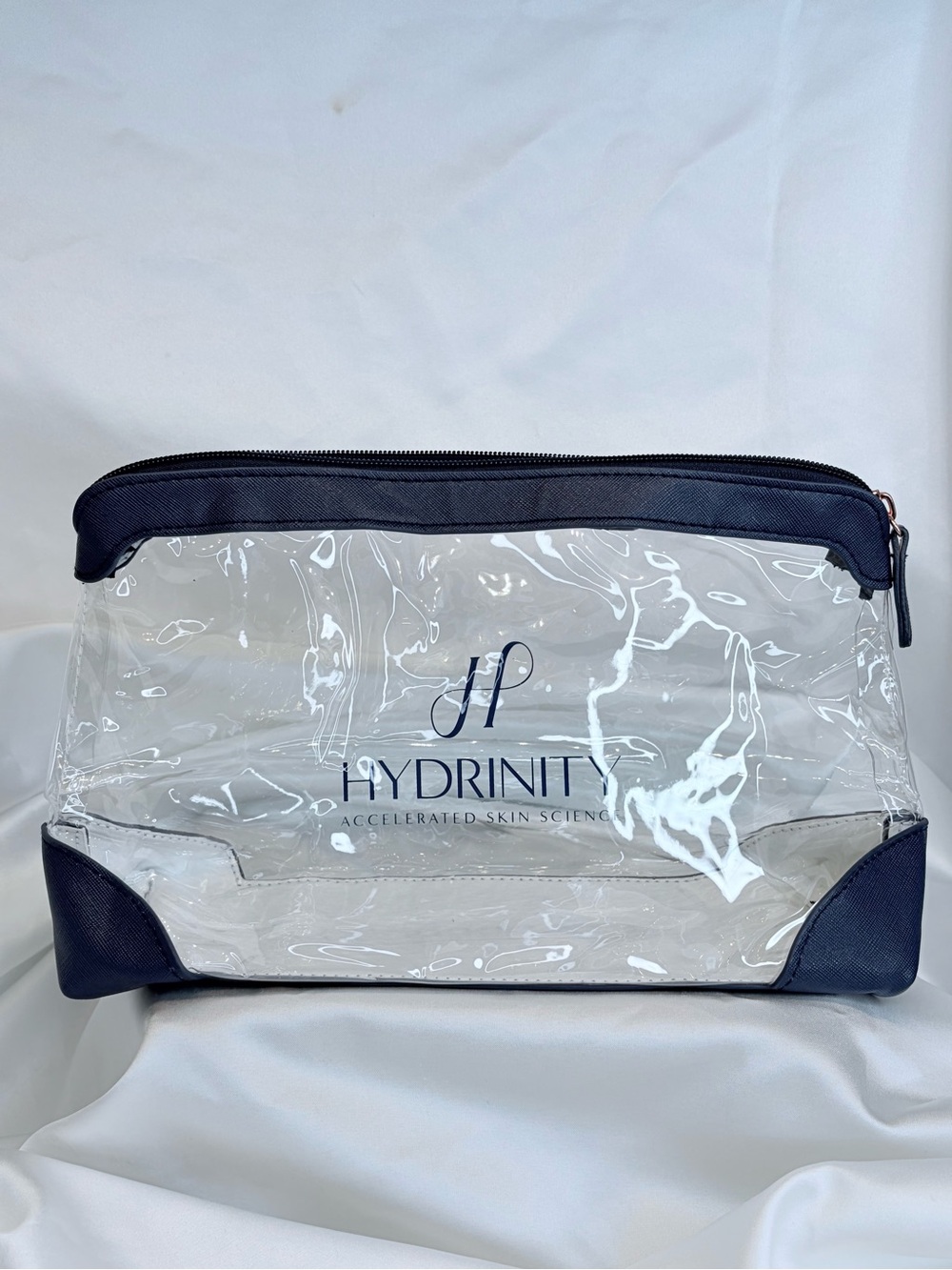 ✨ Hydrinity Restorative HA Serum + more | $240 Val ✨ - Picture 7 of 11